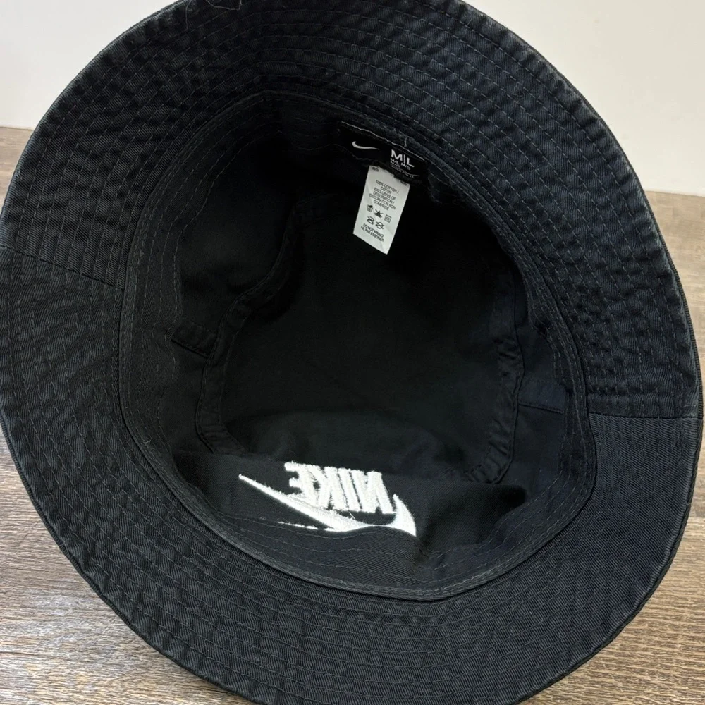 🖤 Nike Football Embroidered Bucket Hat – Black – M/L